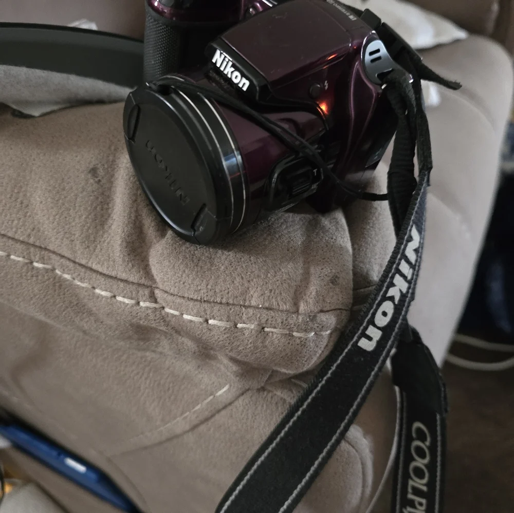 NIKON COOLPIX L820